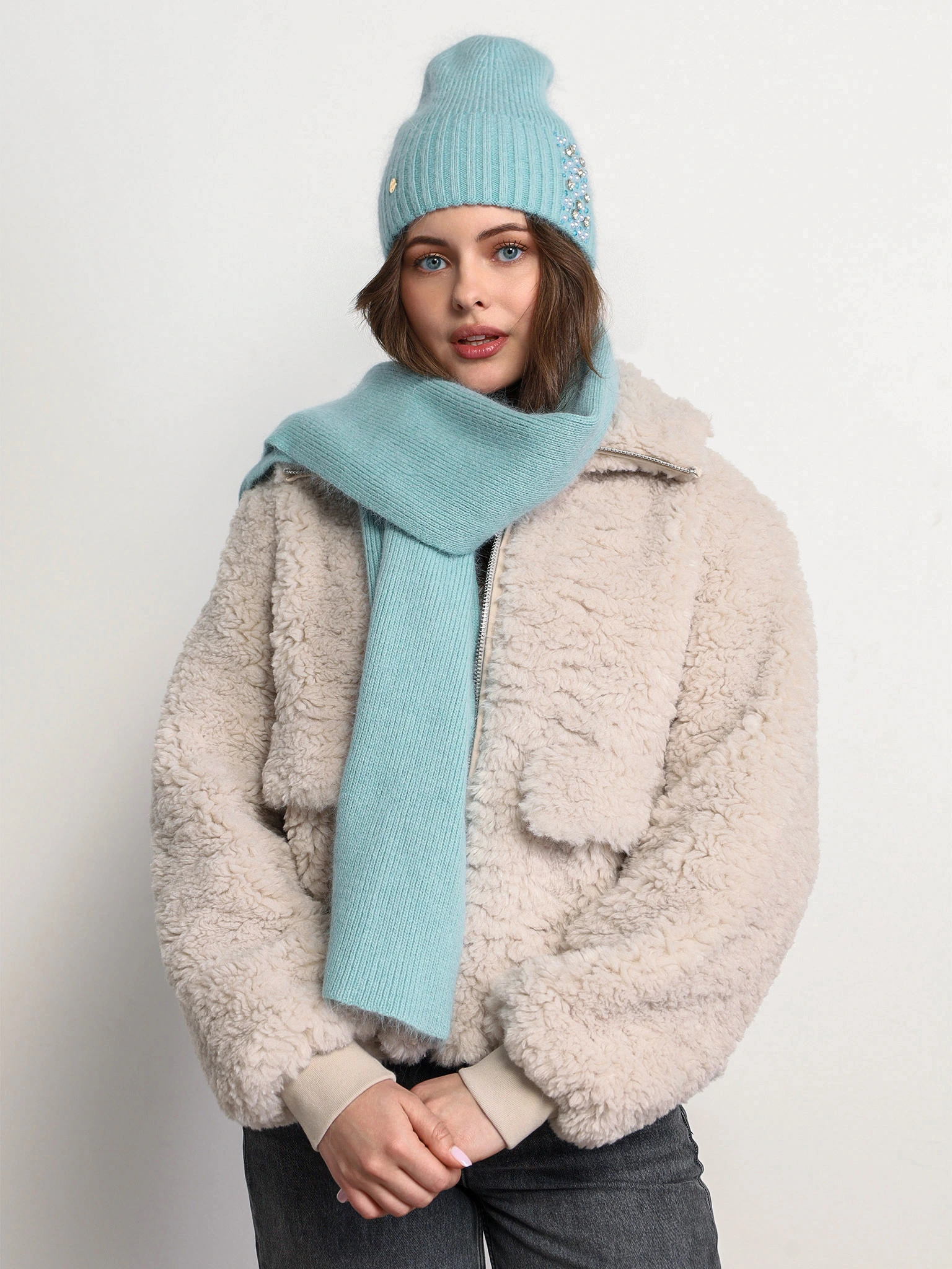 Шарф из ангоры и акрила